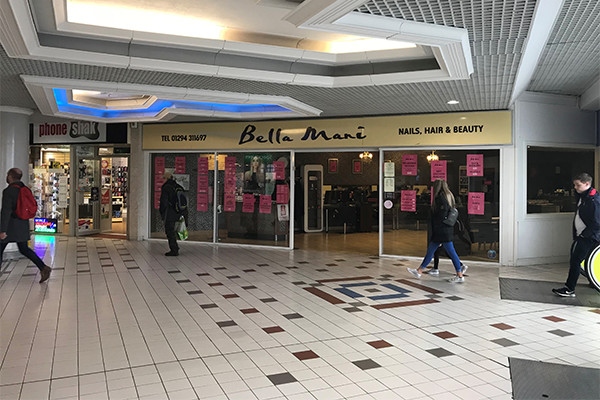 Rivergate Shopping Centre, Irvine